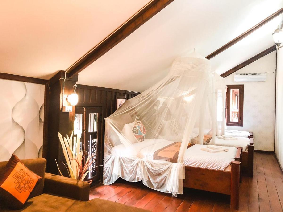 Ananta Hotel Luangprabang Exterior photo