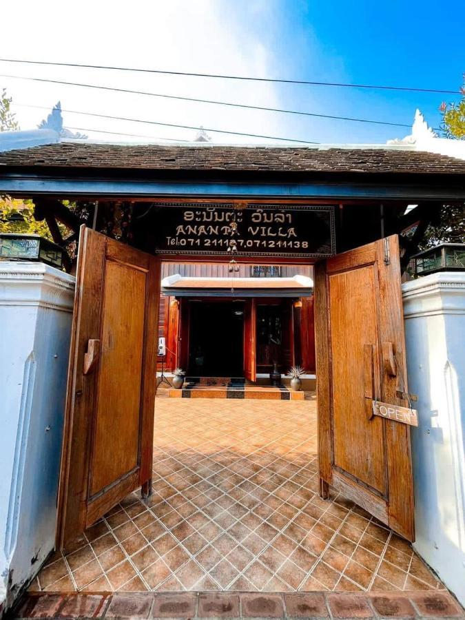 Ananta Hotel Luangprabang Exterior photo